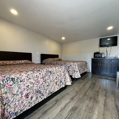 Kluane Park Inn Haines Junction Kültér fotó