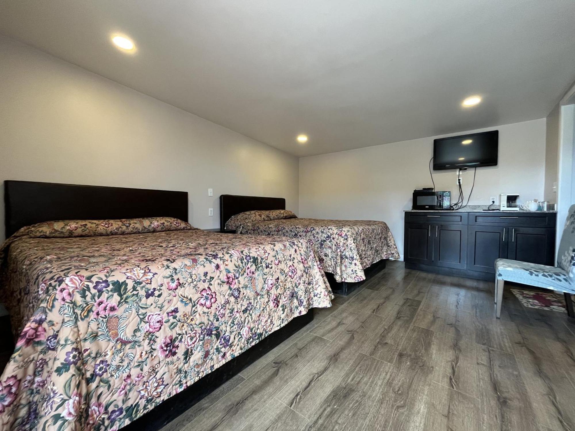 Kluane Park Inn Haines Junction Kültér fotó