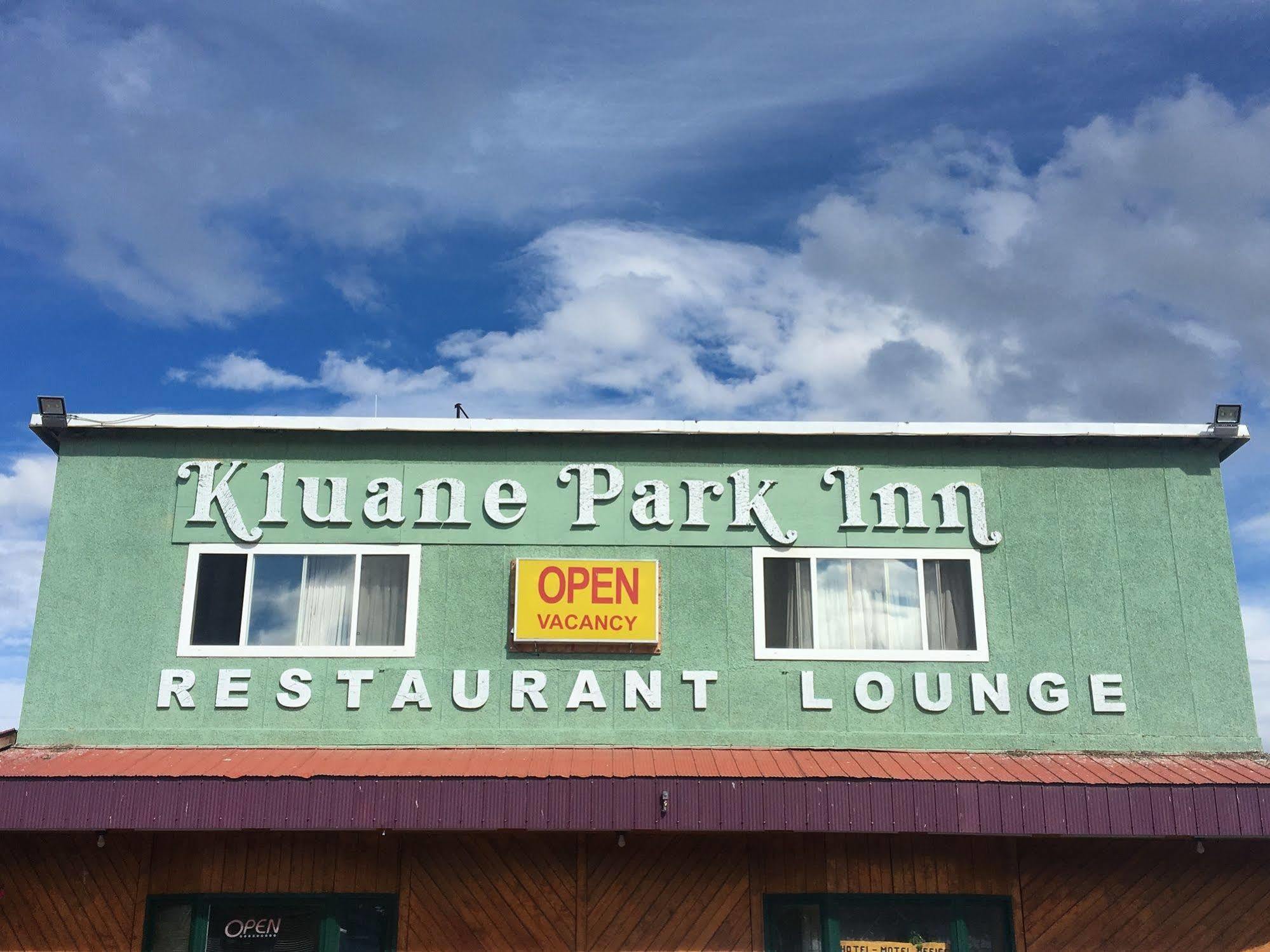 Kluane Park Inn Haines Junction Kültér fotó