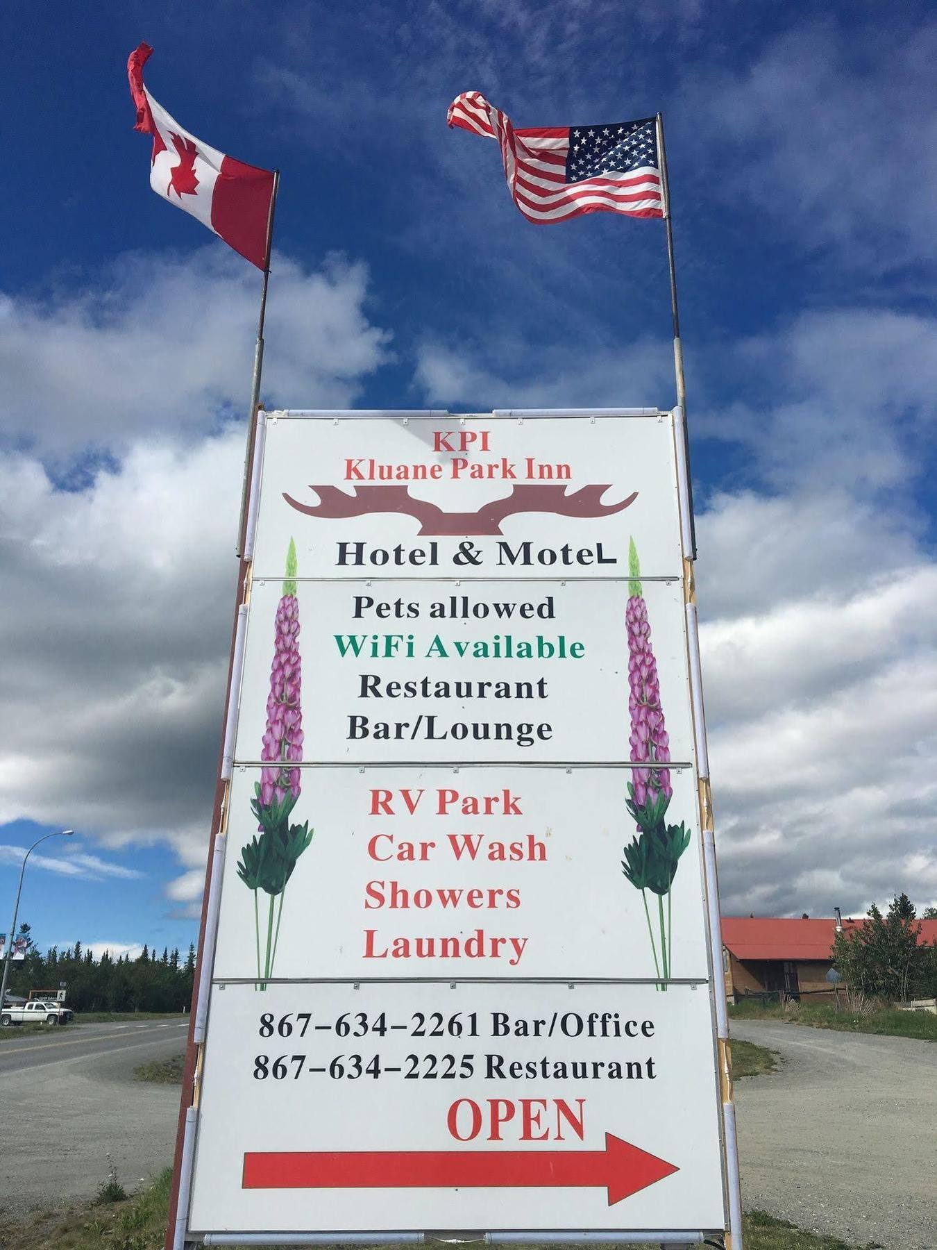 Kluane Park Inn Haines Junction Kültér fotó